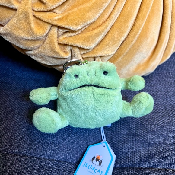 Jellycat Ricky Keychain / Charm - Picture 2 of 6